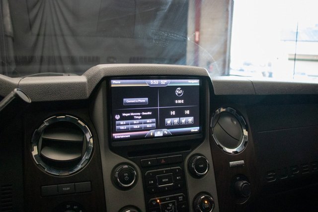 Used 2015 Ford F350 Lariat w/ Lariat Ultimate Package image 34