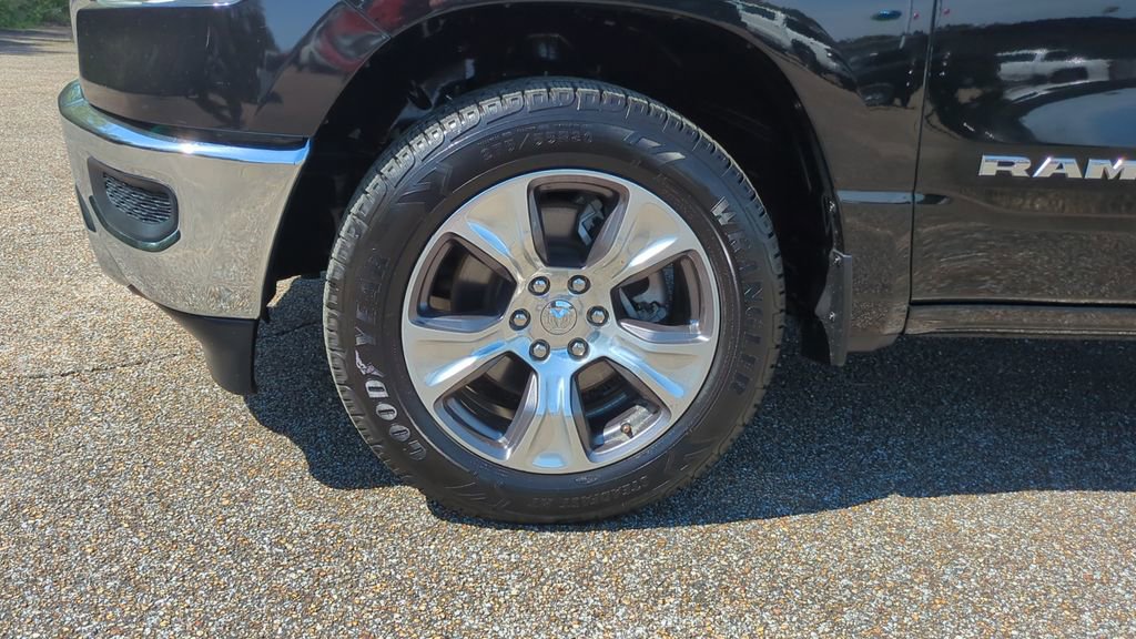 Used 2024 RAM 1500 Laramie image 10