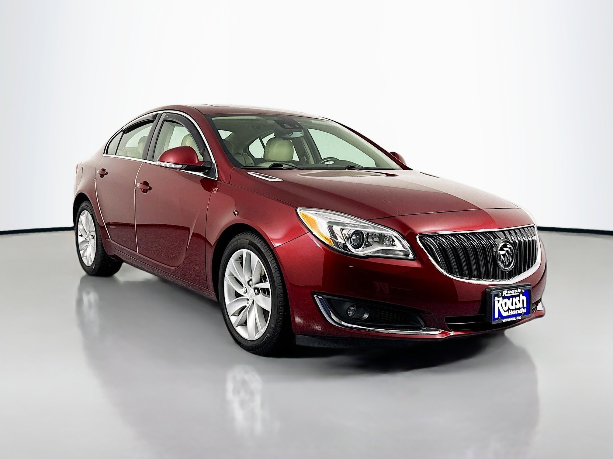 Used 2016 Buick Regal Premium w/ Driver Confidence Package #1 FWD image 3