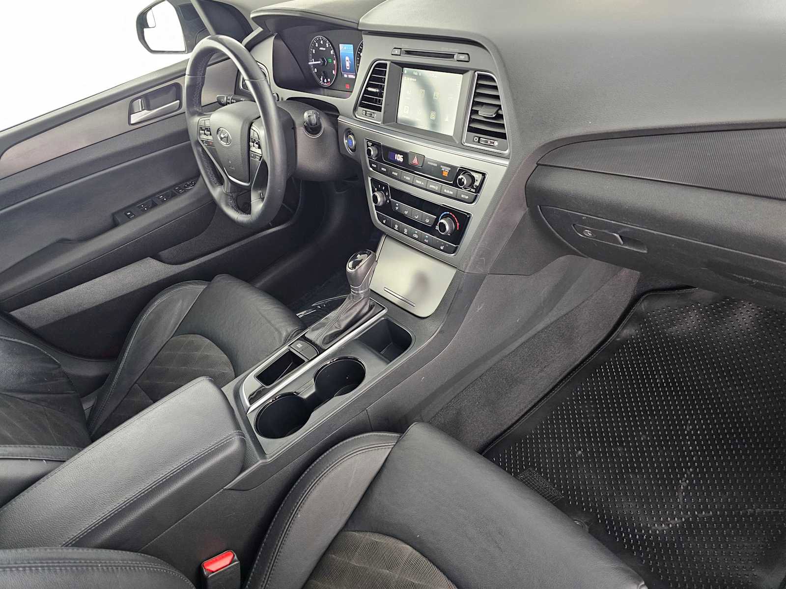 Used 2017 Hyundai Sonata Sport w/ Value Edition Package 02 image 11