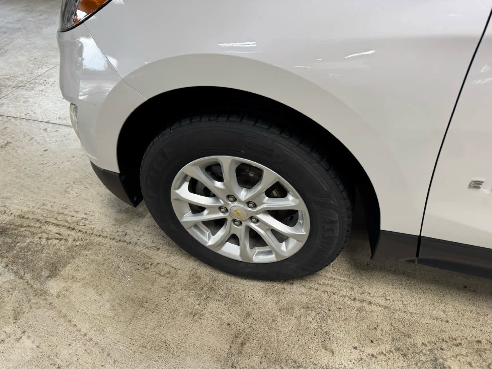 Used 2019 Chevrolet Equinox LT image 10