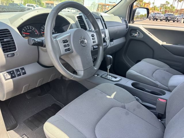 Used 2020 Nissan Frontier SV w/ Midnight Edition Floor Mats AWD/4WD image 18