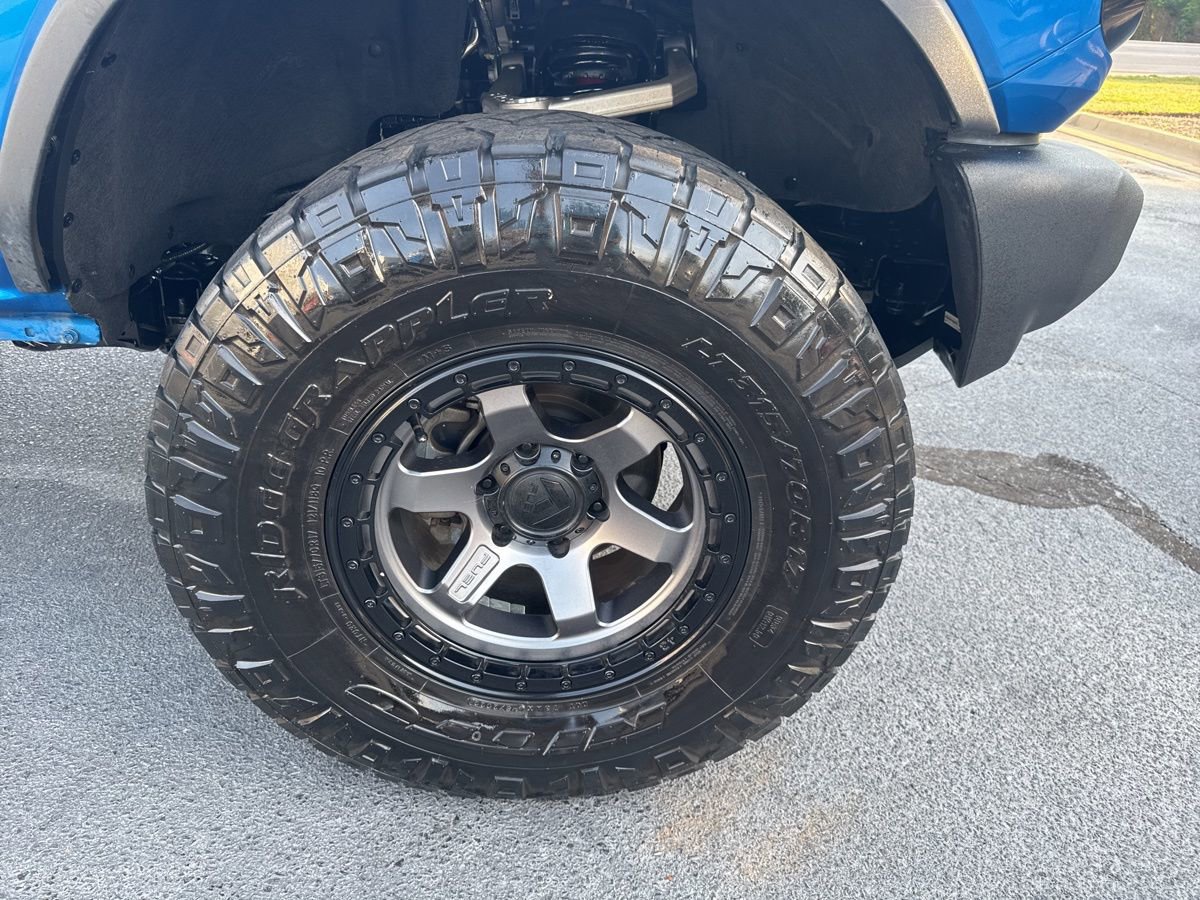 Used 2022 Ford Bronco Wildtrak image 10