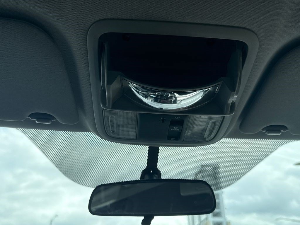 Certified 2020 Honda Odyssey LX image 33