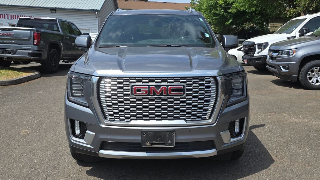 Used 2022 GMC Yukon Denali w/ Max Trailering Package AWD/4WD image 8