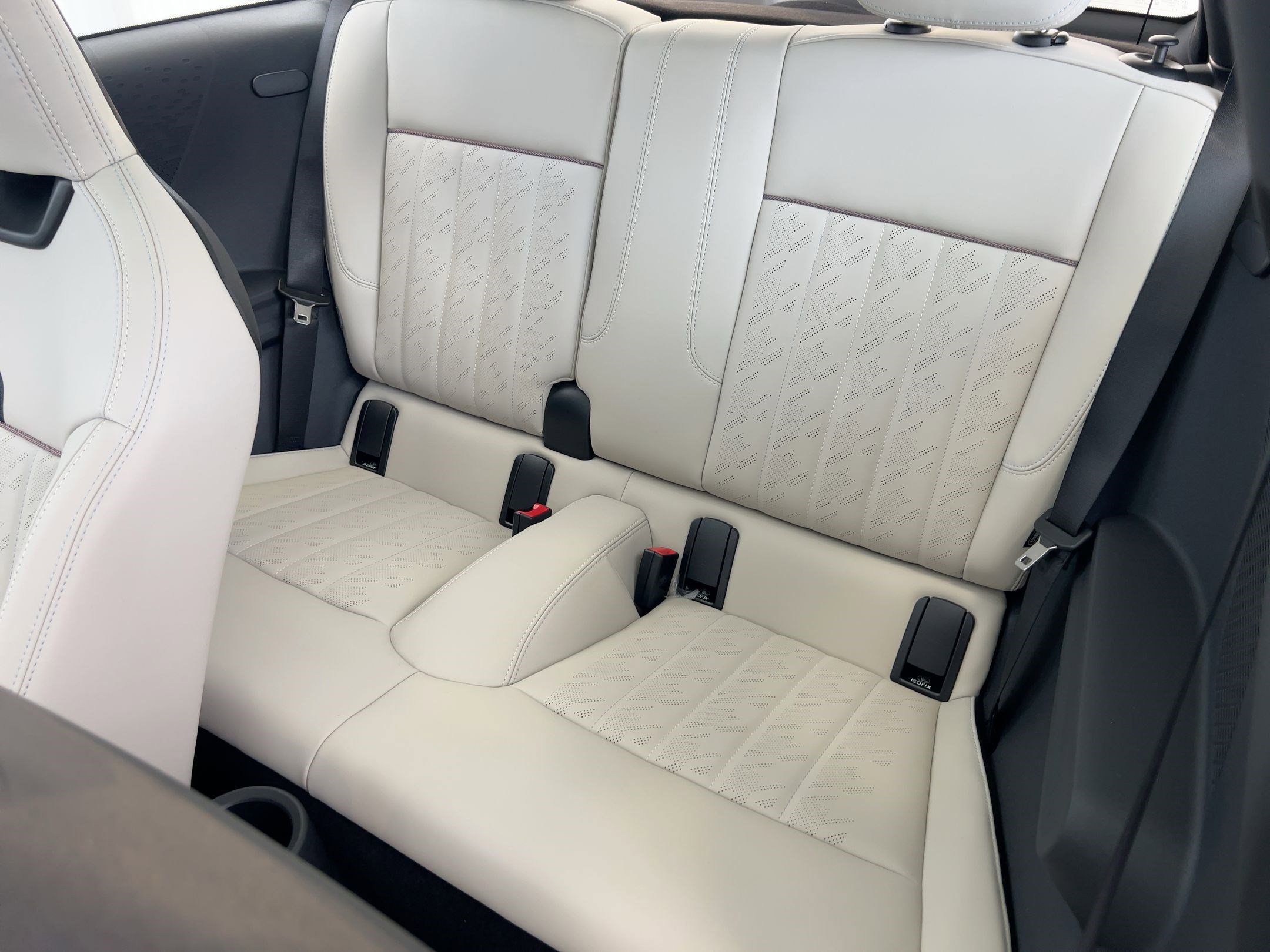 New 2026 MINI Cooper S image 27