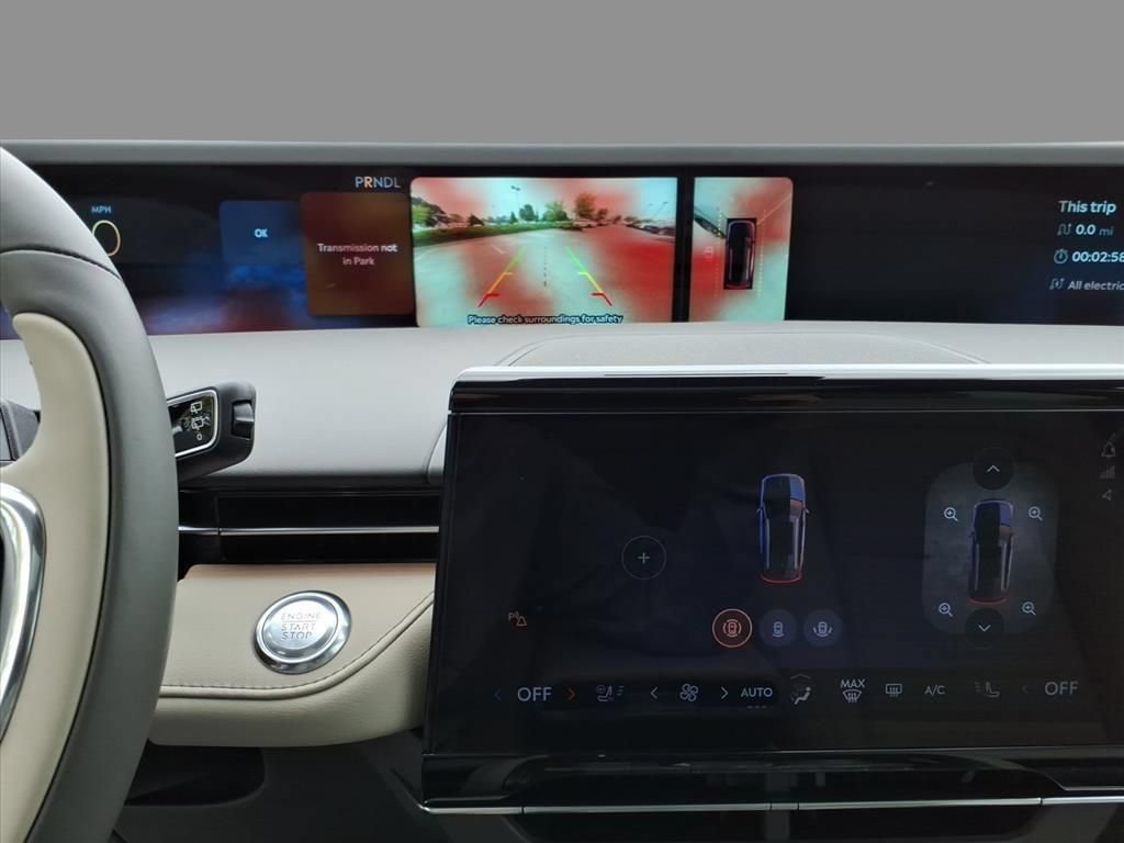 New 2025 Lincoln Nautilus Reserve w/ Jet Appearance Package AWD/4WD image 24