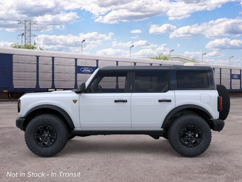 New 2026 Ford Bronco Badlands w/ Wildtrak Package AWD/4WD image 3