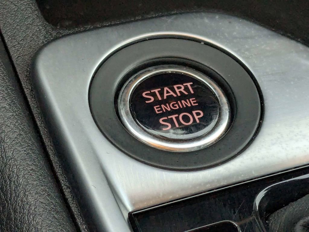 Used 2024 Nissan Sentra SV image 30