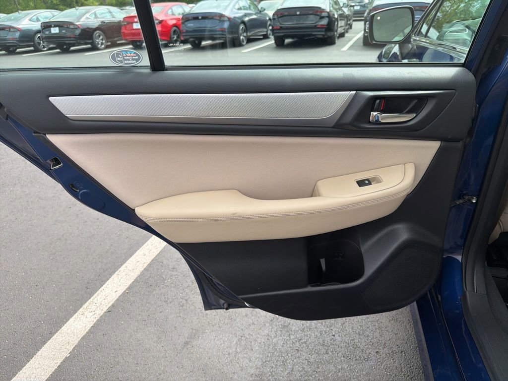 Used 2017 Subaru Legacy 2.5i Premium AWD/4WD image 19