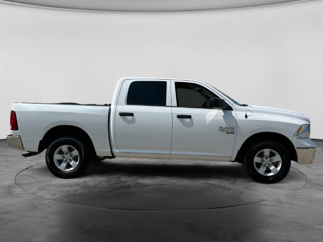 Used 2022 RAM 1500 Classic SLT w/ Protection Group AWD/4WD image 11