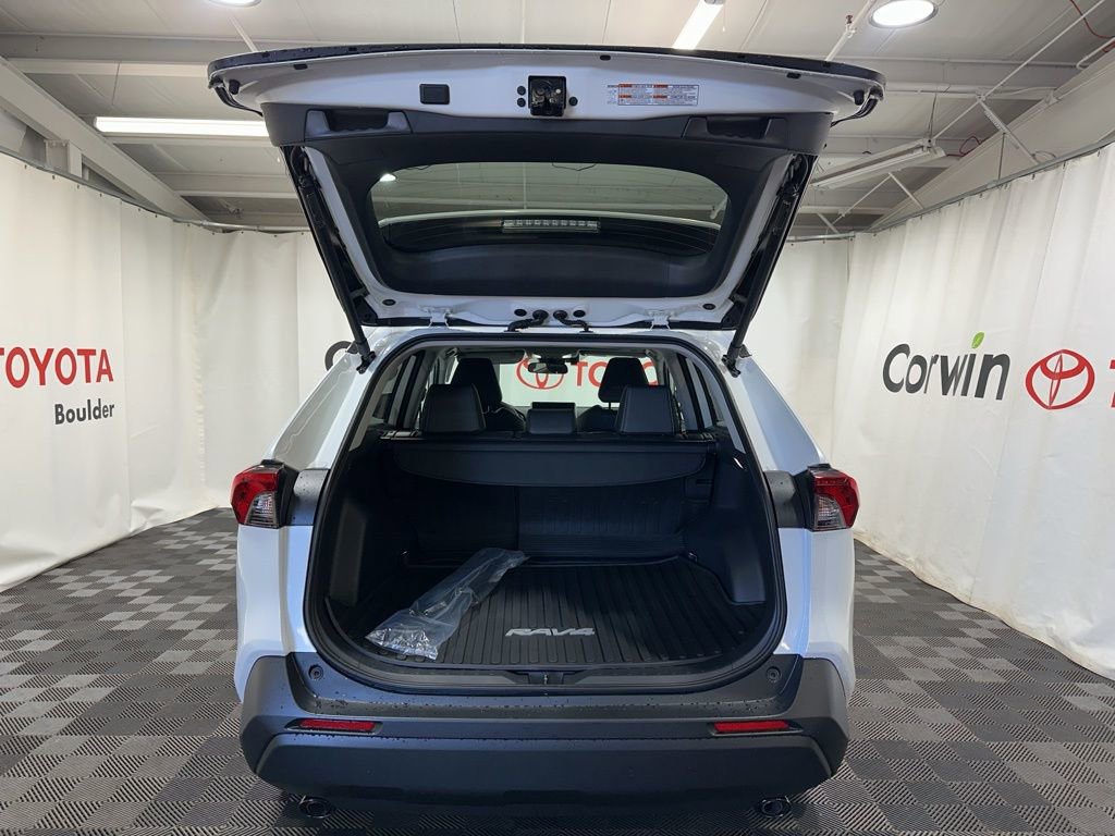 Used 2025 Toyota RAV4 XLE Premium image 17