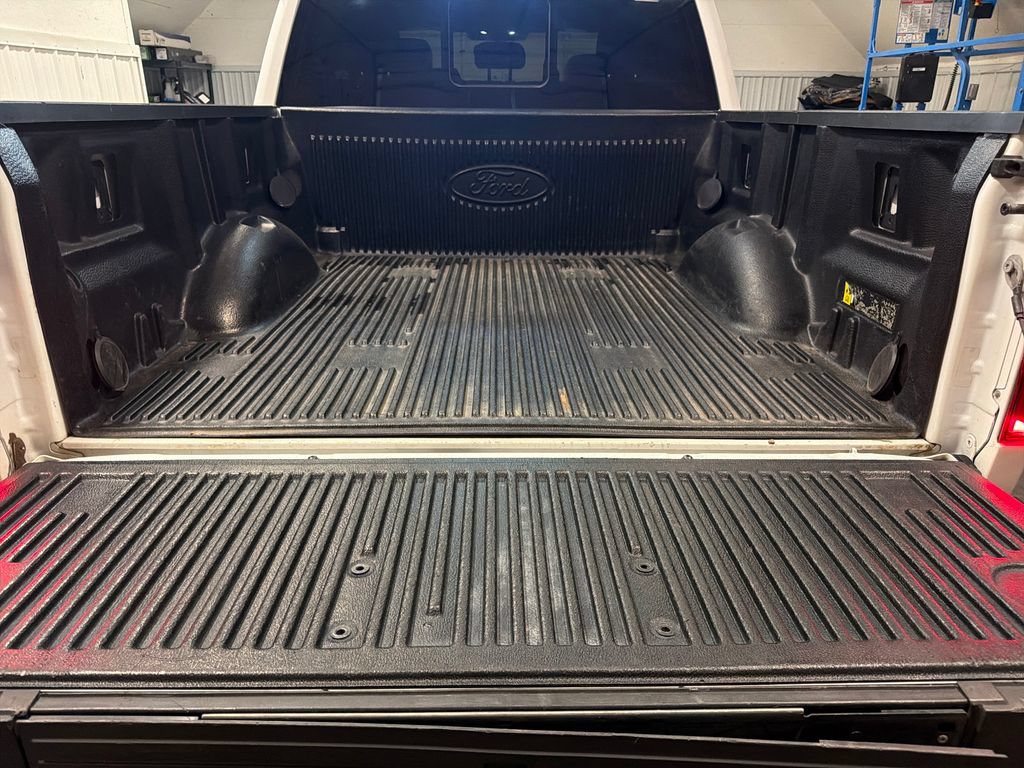Used 2020 Ford F150 Platinum w/ Equipment Group 701A Luxury AWD/4WD image 45