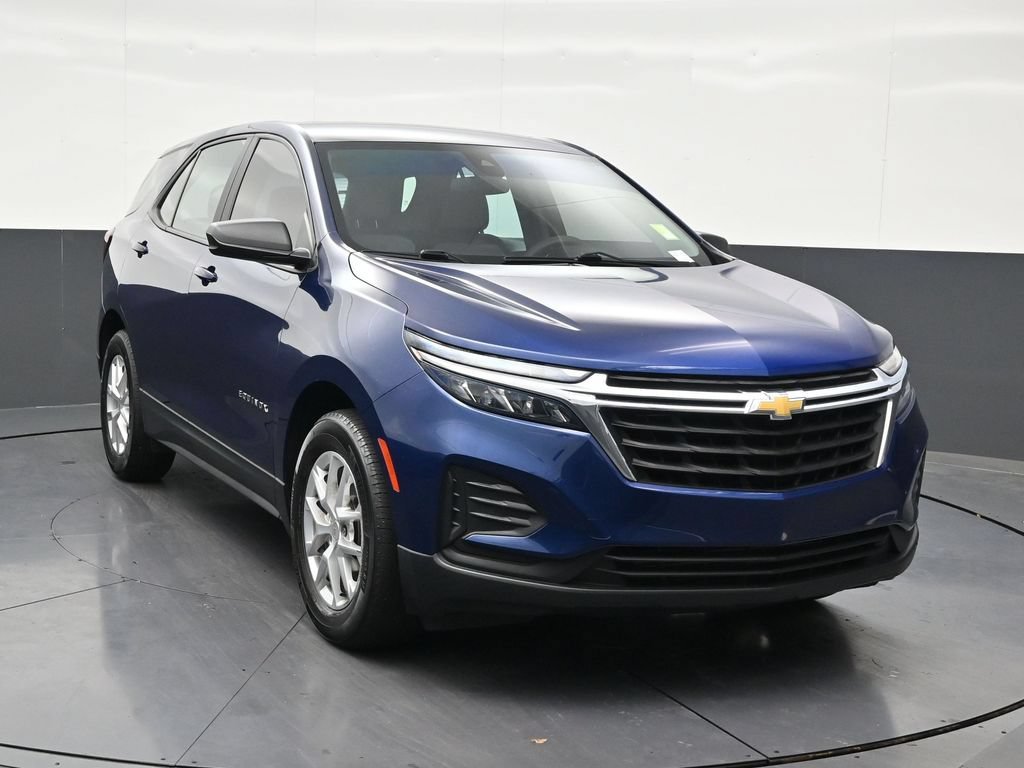 Used 2023 Chevrolet Equinox LS FWD image 8