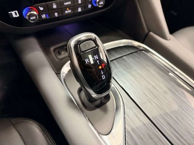 Certified 2019 Buick Enclave Premium w/ Experience Buick Package FWD image 18