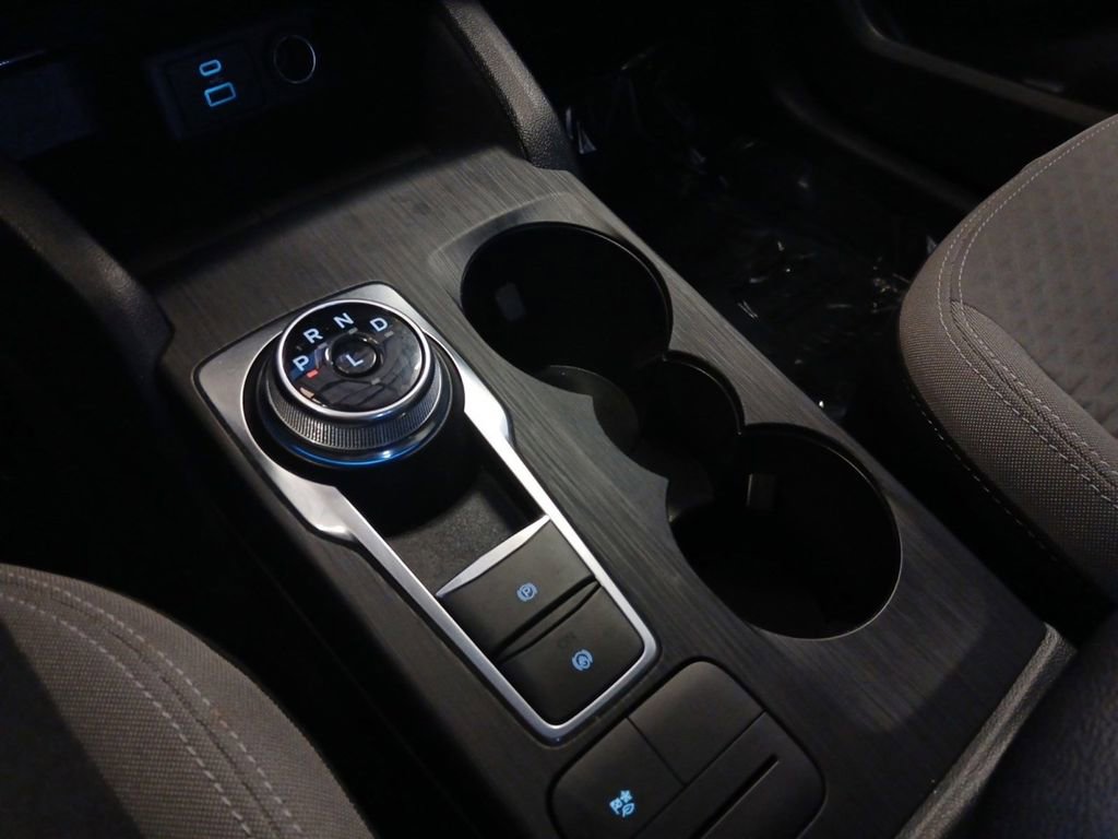 Used 2022 Ford Escape SE image 19