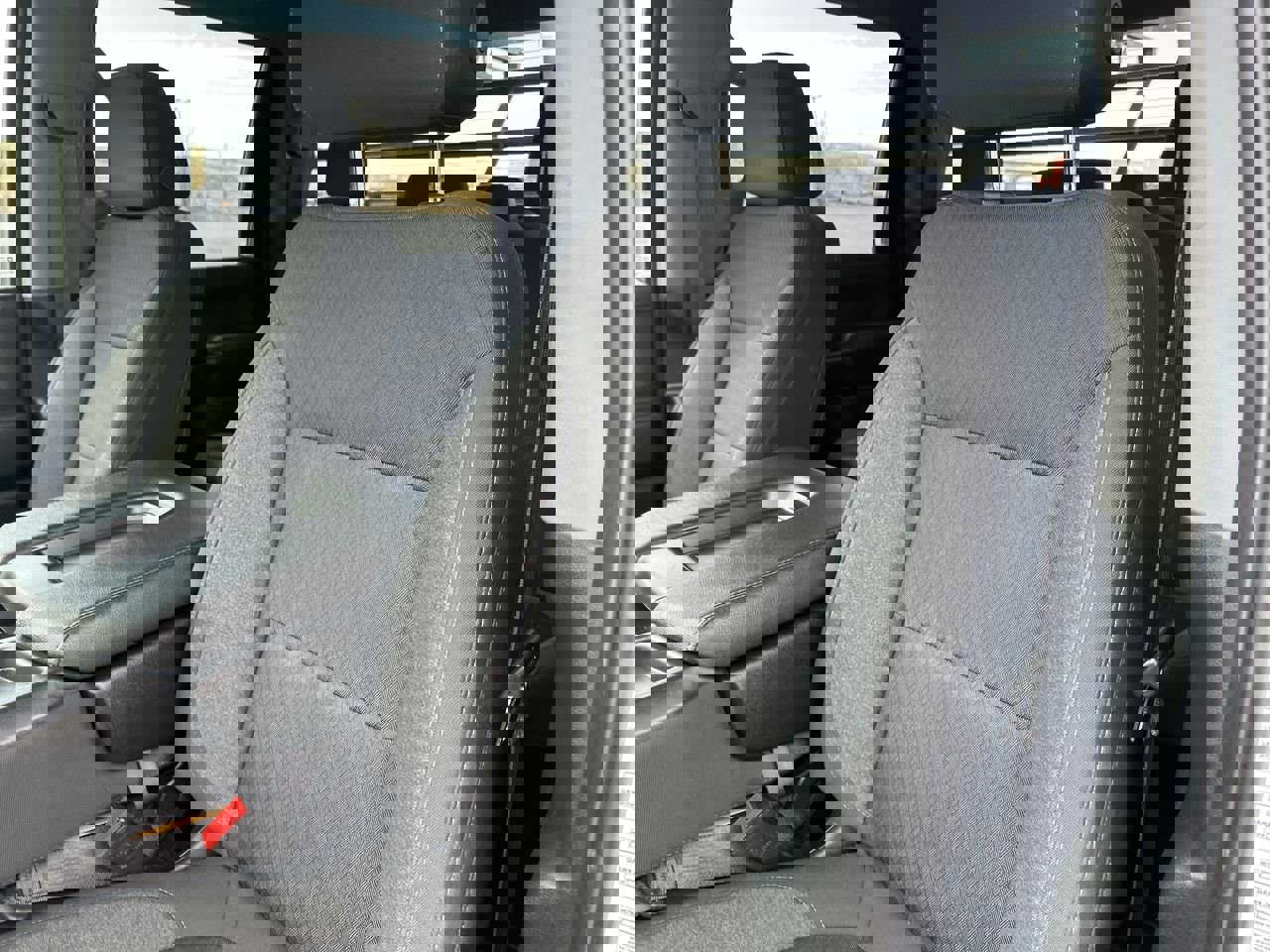 Used 2022 Chevrolet Silverado 3500 LT w/ Remote Start Package image 11