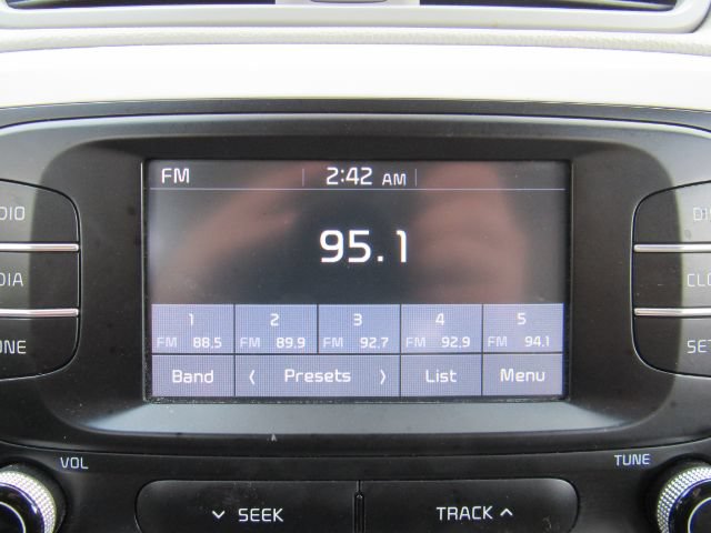 Used 2017 Kia Soul EV-e FWD image 45