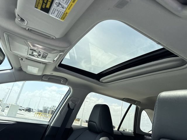 Used 2023 Toyota RAV4 XLE Premium FWD image 22