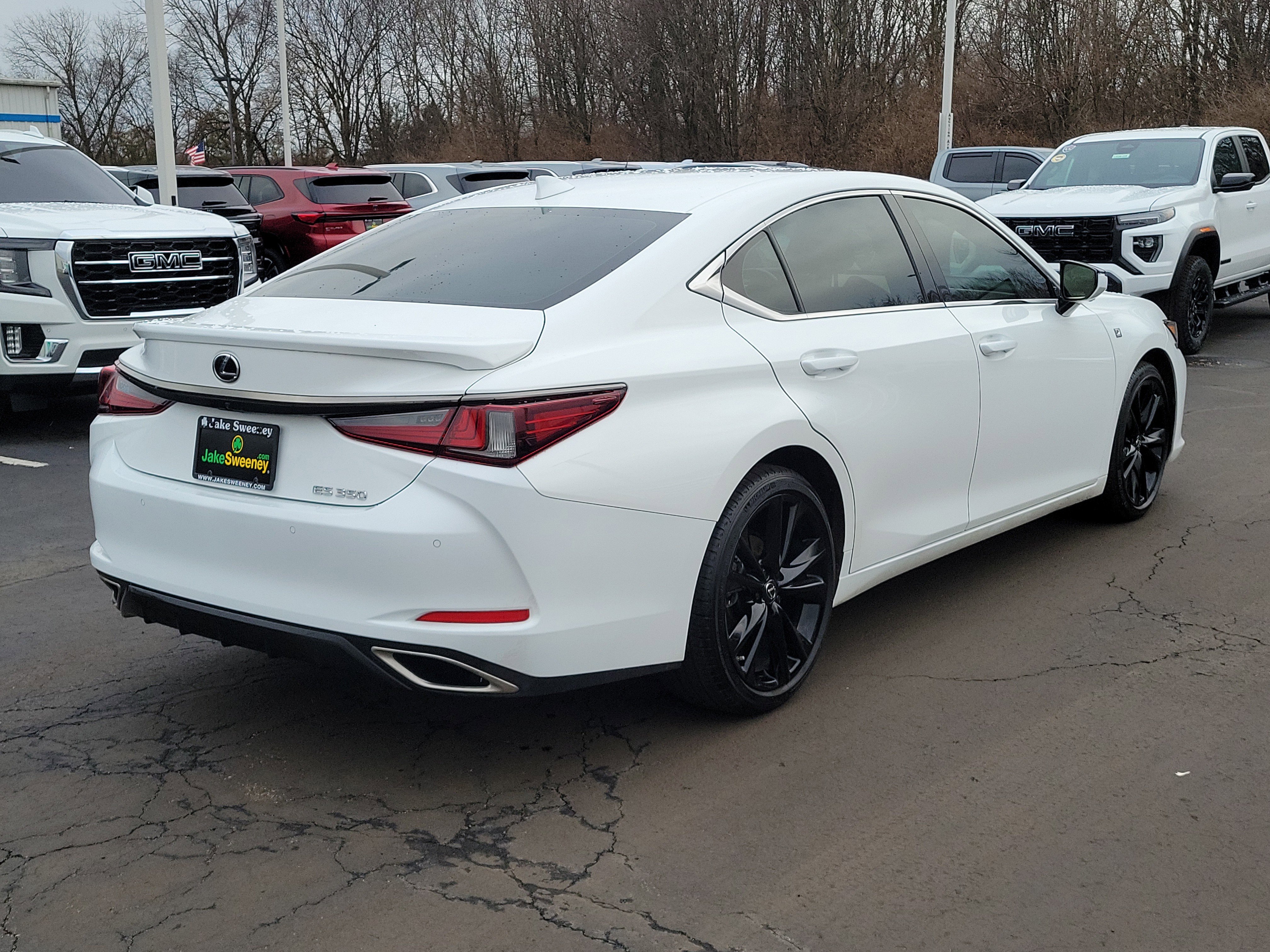 Used 2024 Lexus ES 350 F Sport image 4