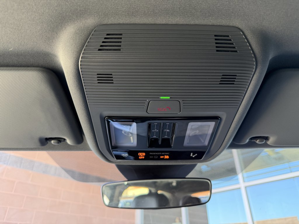 Used 2024 Audi Q4 e-tron Premium image 23