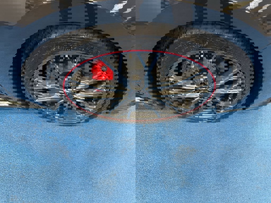 Certified 2023 Chevrolet Corvette Stingray Premium Cpe image 3