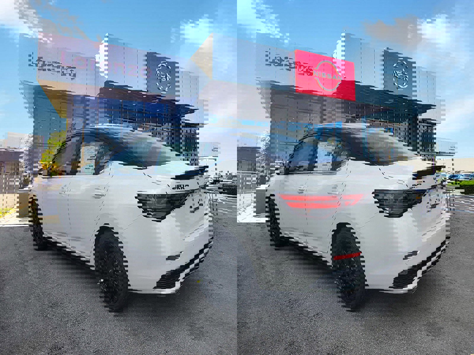 New 2025 Nissan Sentra SR w/ Midnight Edition image 6