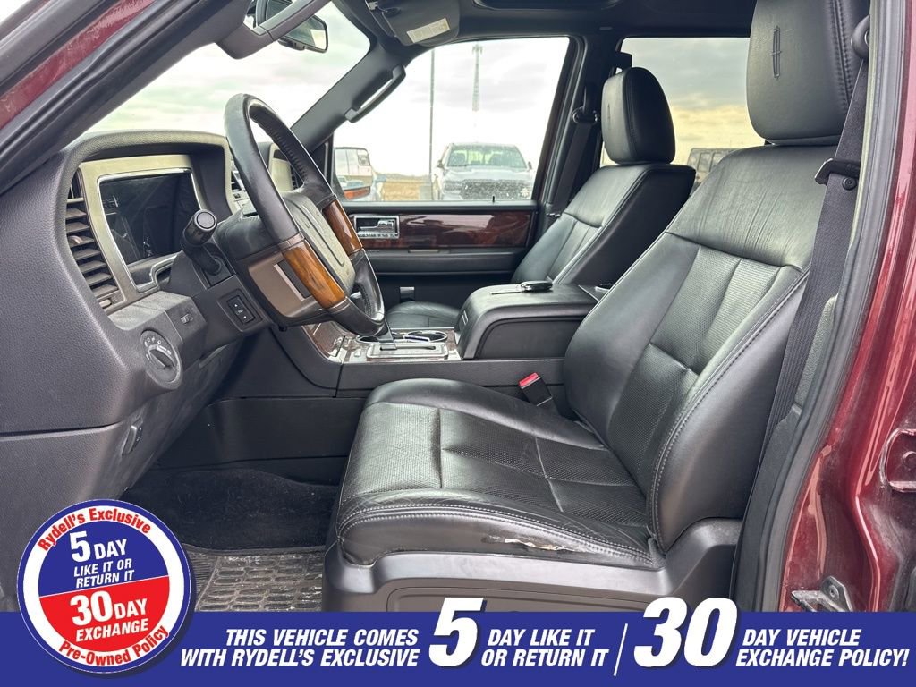 Used 2012 Lincoln Navigator 4WD image 13