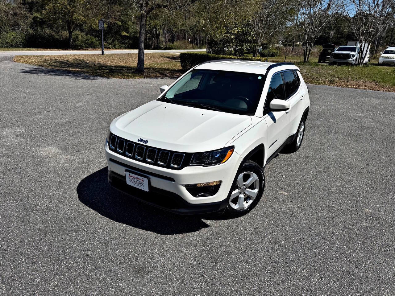 Used 2019 Jeep Compass Latitude image 27