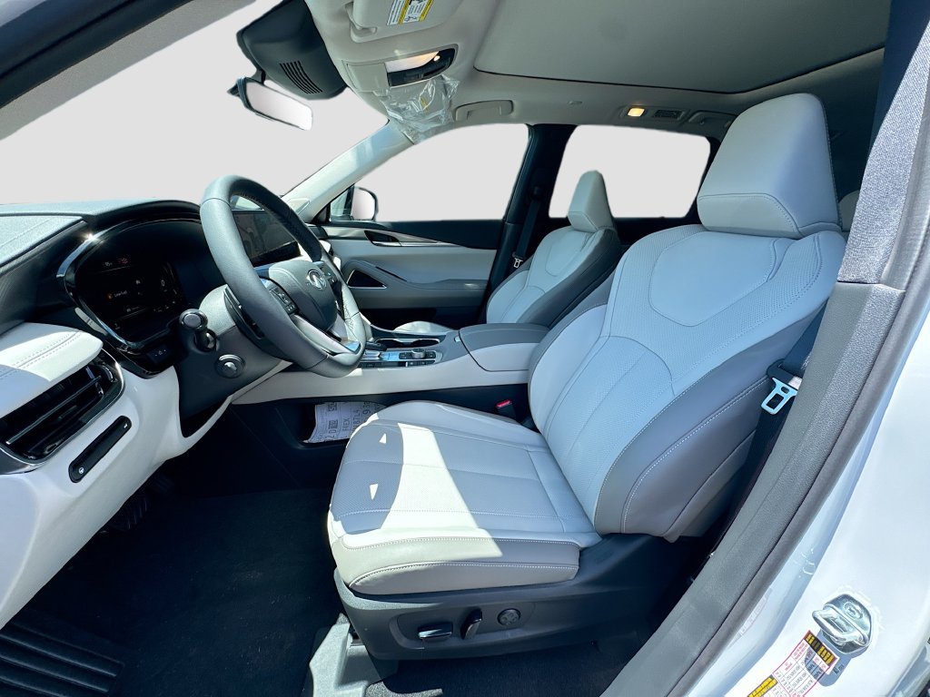 Used 2027 INFINITI QX60 Luxe w/ Cargo Package FWD image 23