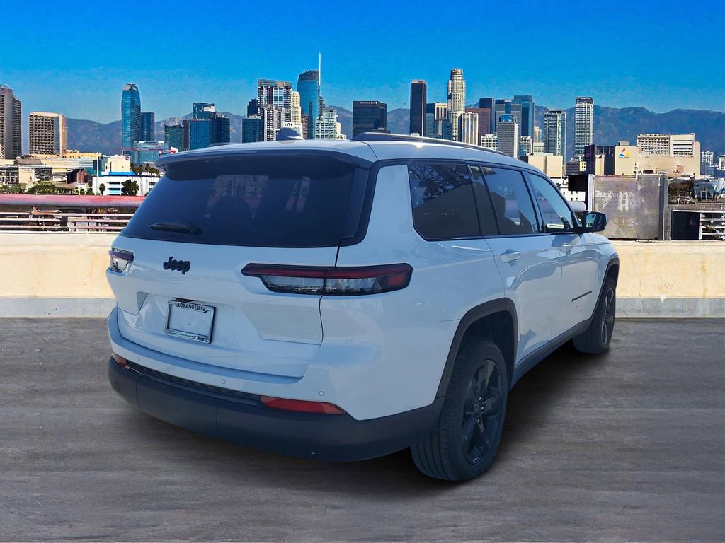 New 2025 Jeep Grand Cherokee L Altitude image 4
