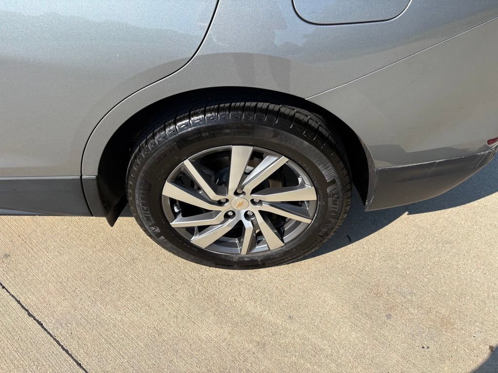 Used 2023 Chevrolet Equinox Premier FWD image 52