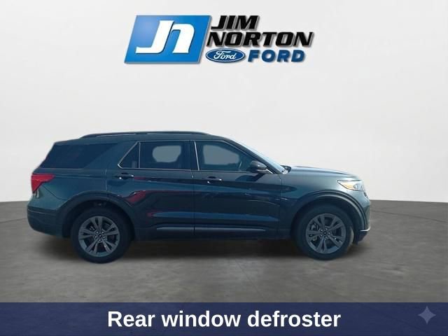 Used 2023 Ford Explorer XLT w/ Equipment Group 202A image 12