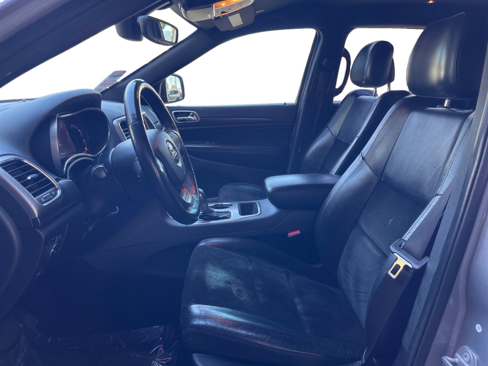 Used 2018 Jeep Grand Cherokee Altitude image 9