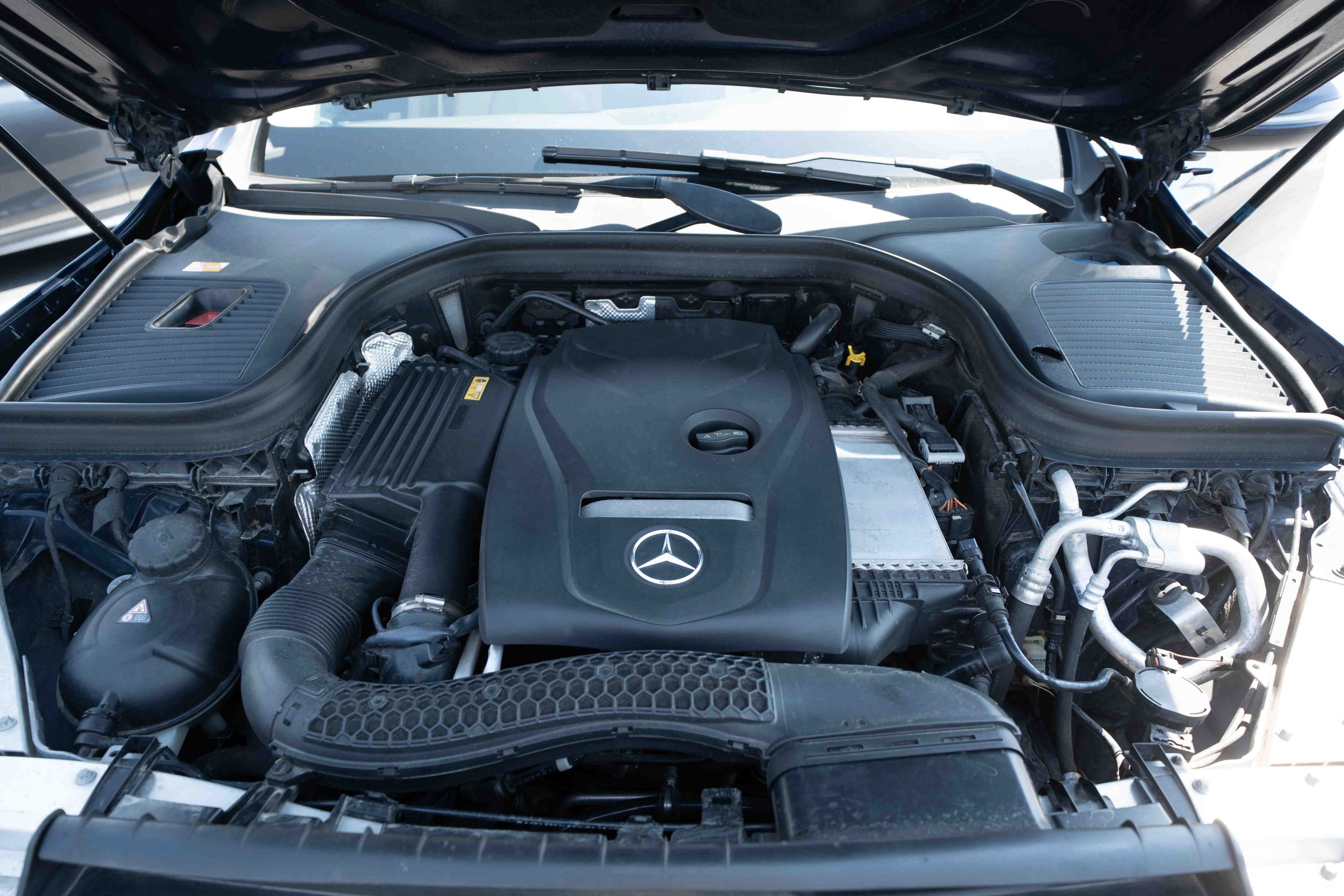 Used 2016 Mercedes-Benz GLC 300 image 32