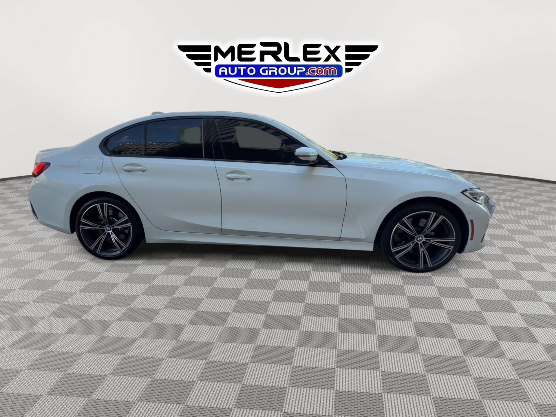 Used 2022 BMW 330i xDrive Sedan w/ Premium Package AWD/4WD image 2