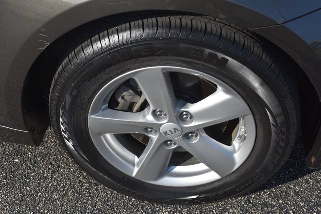 Used 2015 Kia Optima LX w/ LX Convenience Plus Package FWD image 11