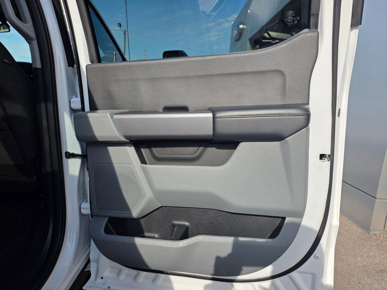 Used 2025 Ford F350 XLT image 15