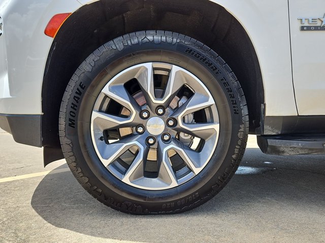 Used 2021 Chevrolet Tahoe LT w/ LT Signature Plus Package RWD image 26