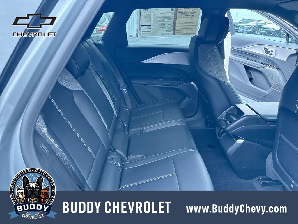 Used 2024 Cadillac Lyriq Tech RWD image 29