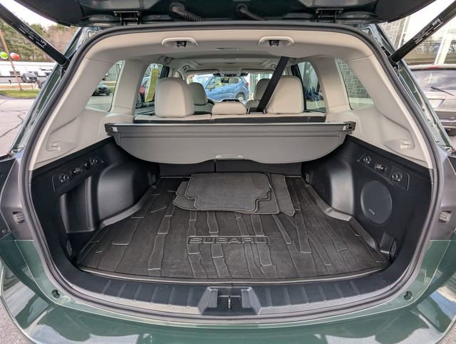 Used 2023 Subaru Forester Limited image 22