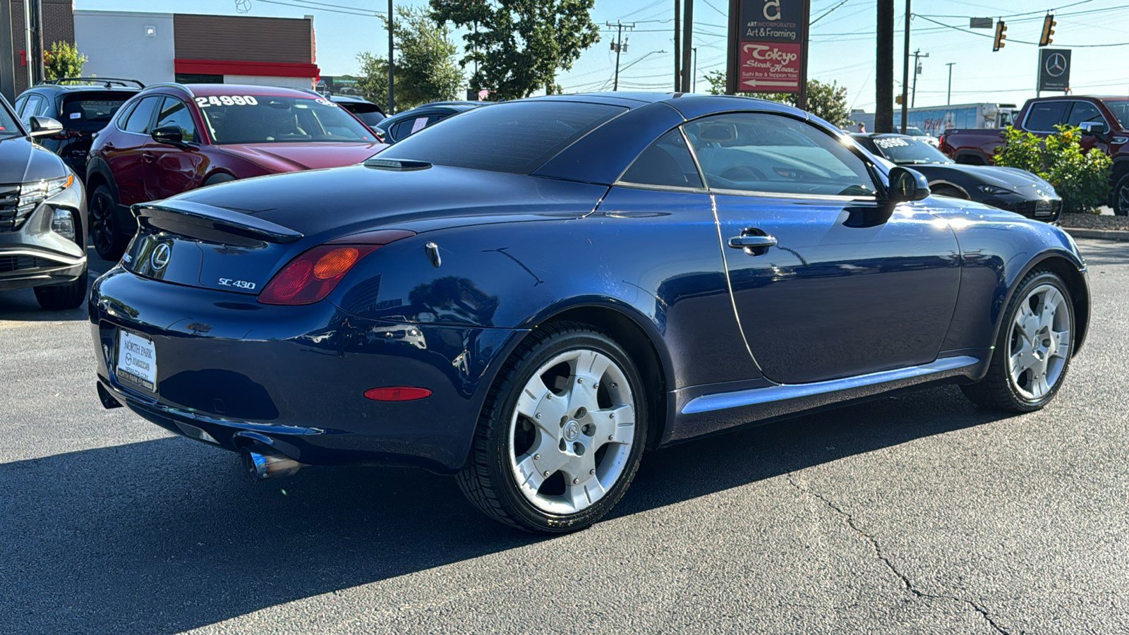 Used 2004 Lexus SC 430 Convertible RWD image 8