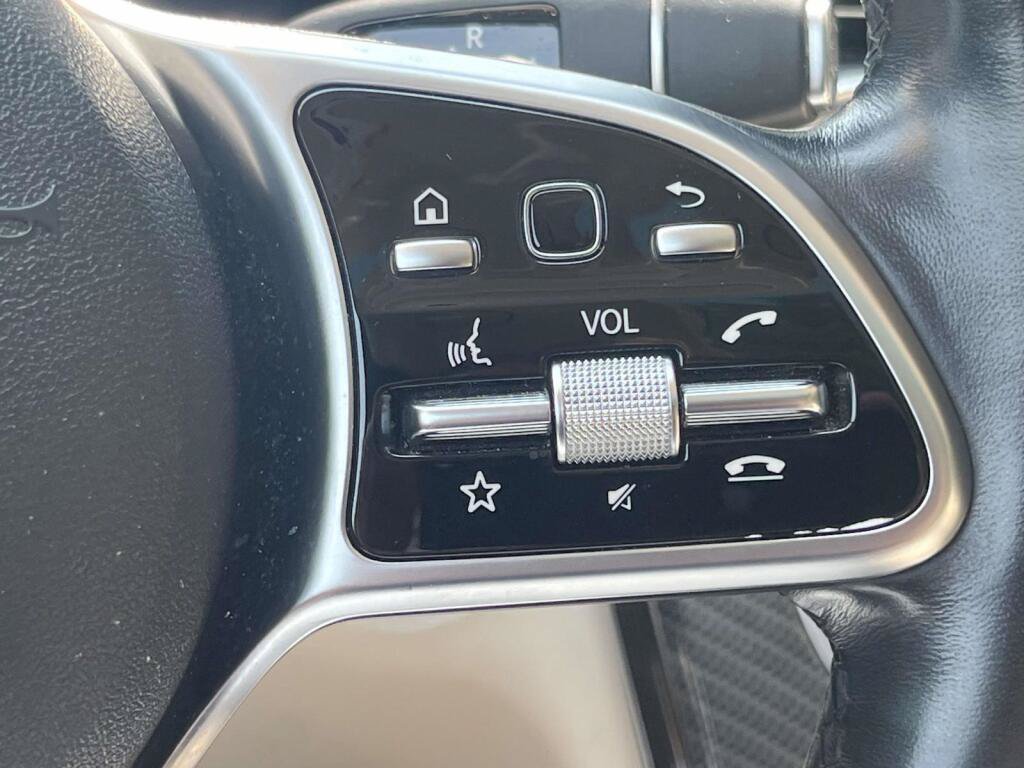 Used 2021 Mercedes-Benz C 300 4MATIC Sedan image 31