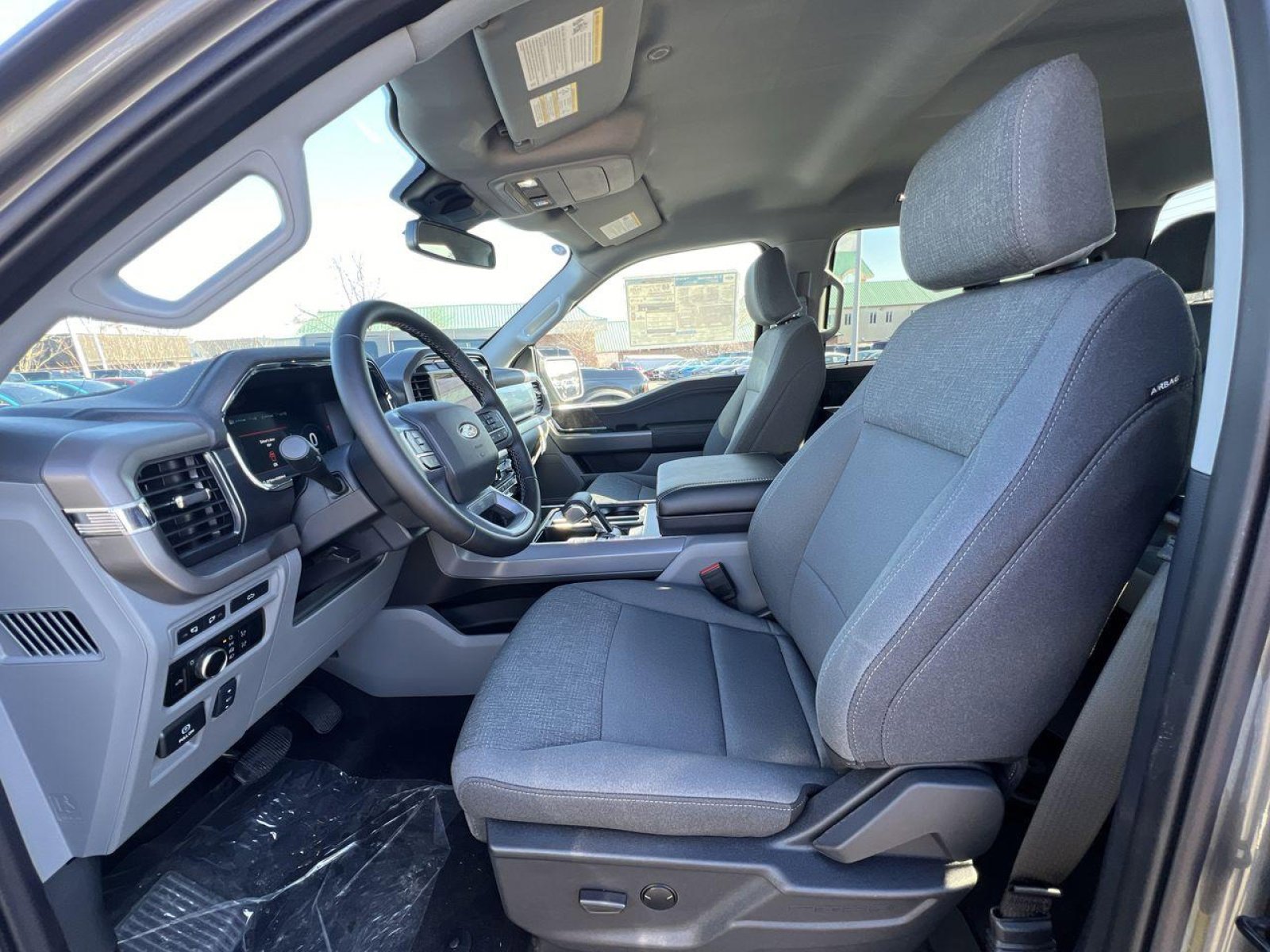 New 2024 Ford F150 Lightning XLT w/ Max Trailer Tow Package image 13