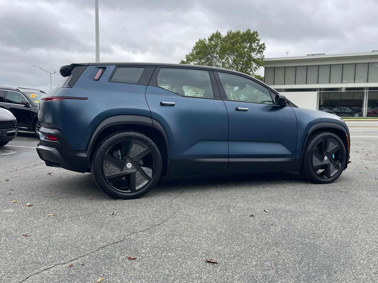 Used 2023 Fisker Ocean One image 21