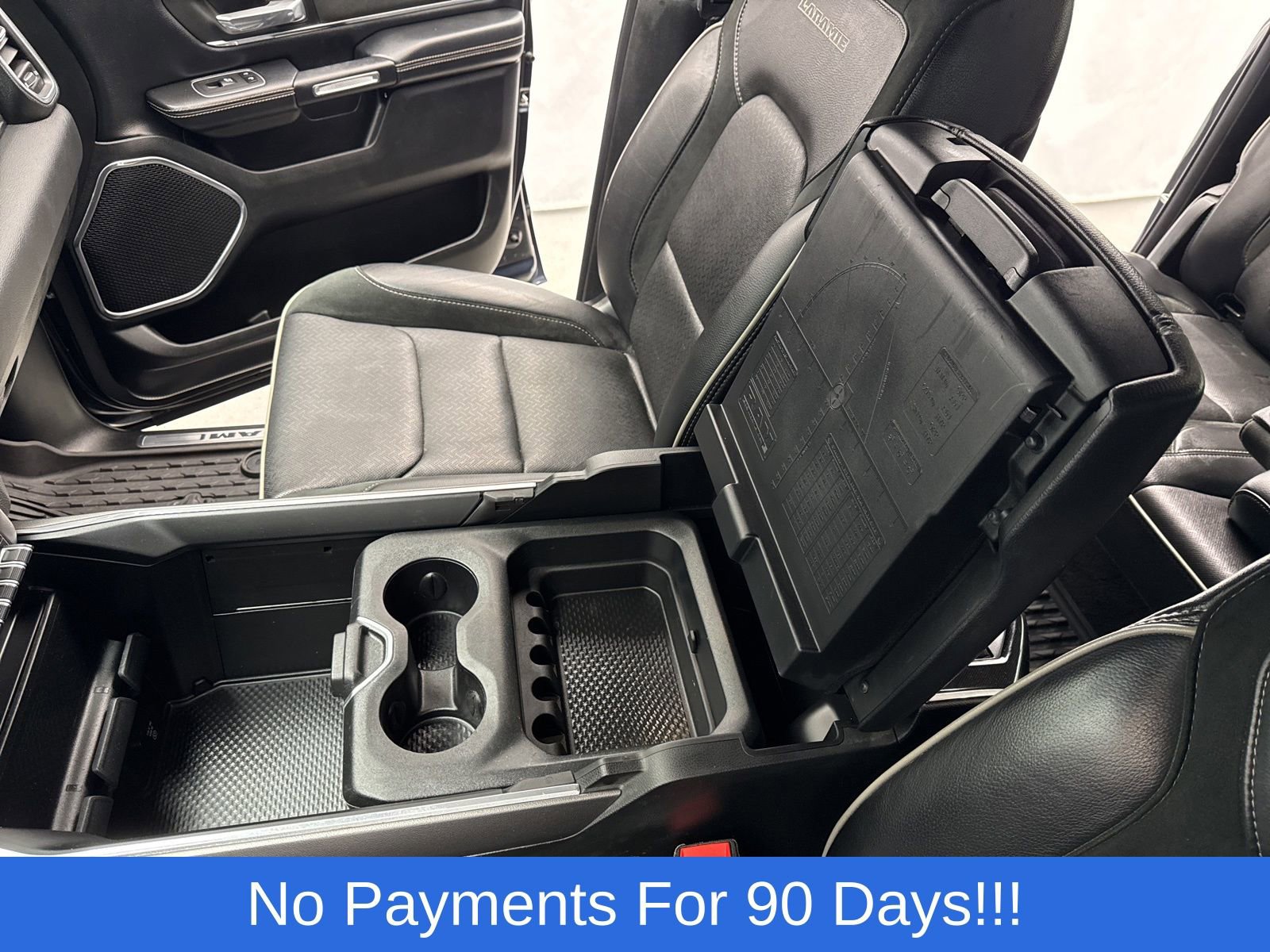 Used 2021 RAM 1500 Laramie w/ Sport Appearance Package image 28