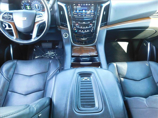 Used 2020 Cadillac Escalade 2WD image 24
