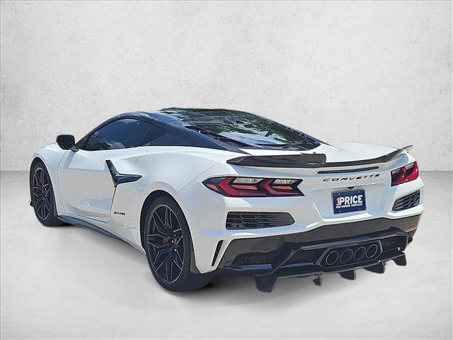 Used 2025 Chevrolet Corvette Z06 RWD image 7