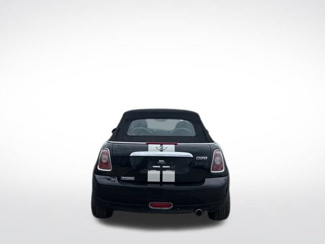 Used 2009 MINI Cooper Convertible FWD image 11
