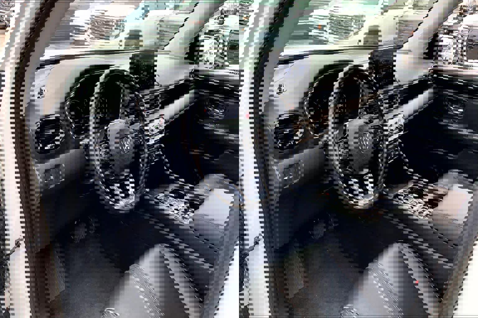 Used 2023 Honda Pilot EX-L image 17